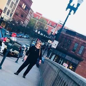 Meet your Posher, Janice